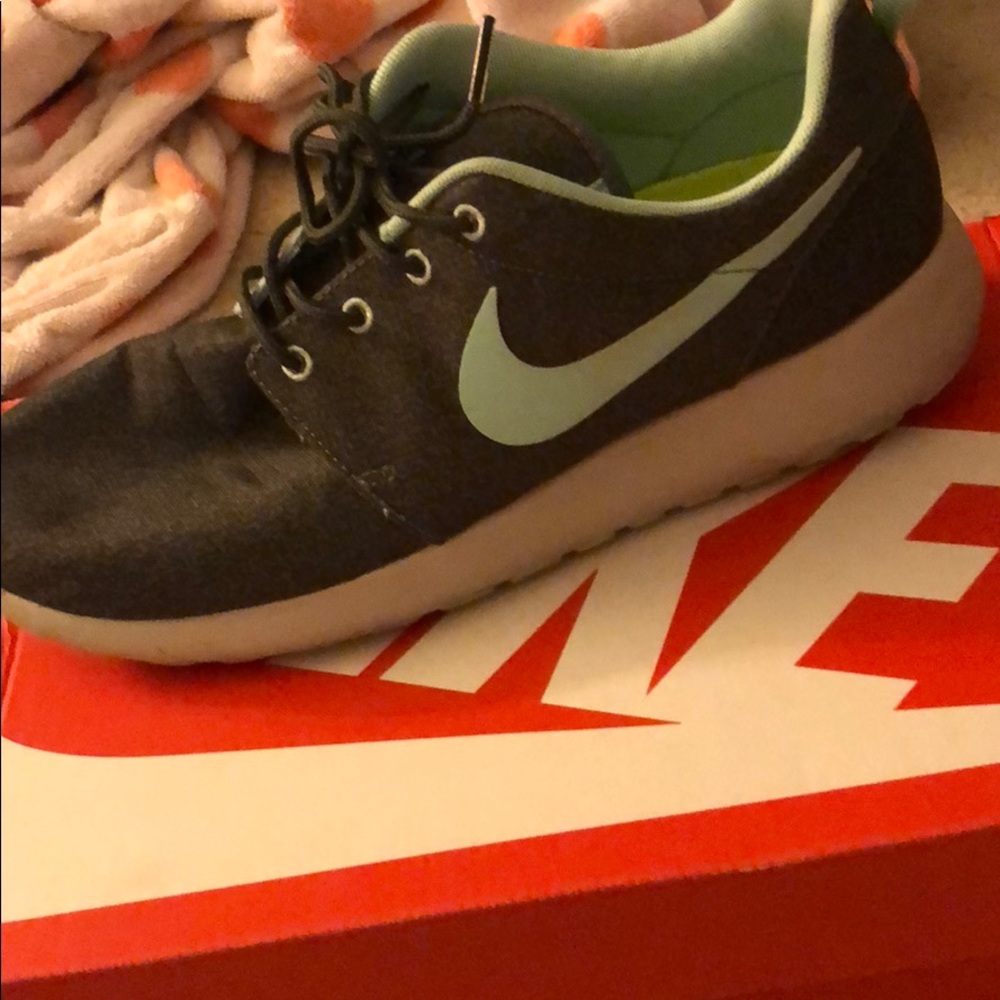 Nike shoes